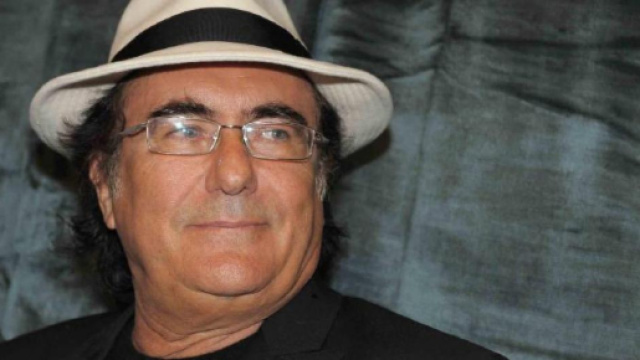 Momento di commozione per Albano Carrisi