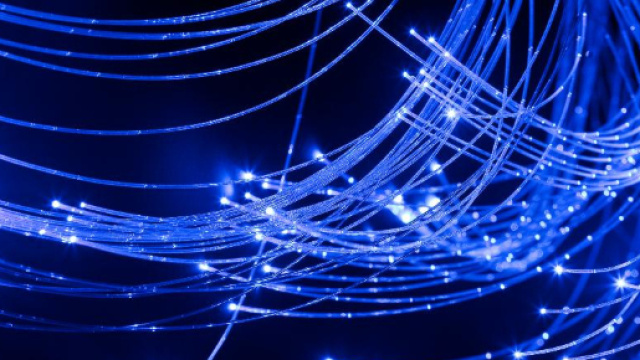 Fibre optique plastique nue - luxeum.fr