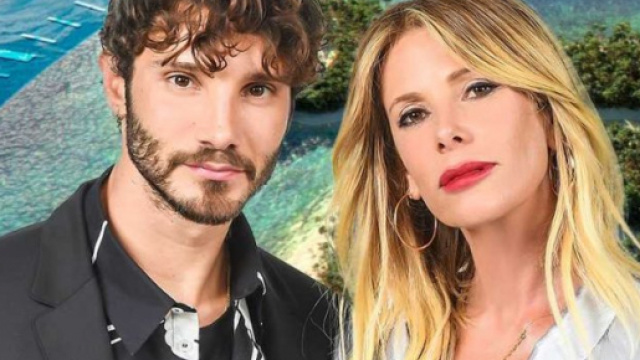Isola dei famosi: ecco quanto guadagnano De Martino, Marcuzzi e Venier.