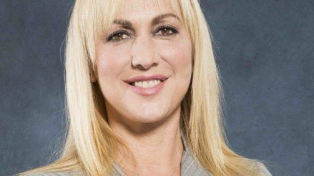 Alessandra Celentano a Selfie-Le cose cambiano con Simona Ventura ... - supereva.it