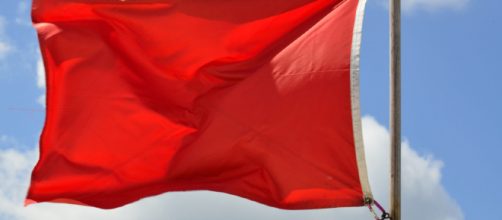 Las Banderas Rojas para Identificar a un(a) Narcisista