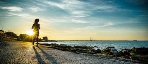 Running the miles and making it a habit is not hard to achieve with these apps. [image source: Giuseppe Milo/Flickr]