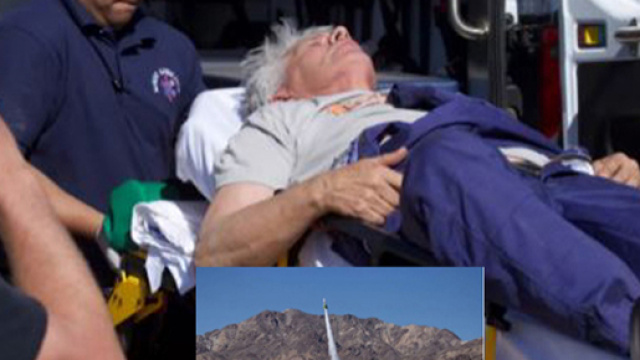 La terra &egrave; piatta costruisce un razzo a vapore e si lancia nello spazio