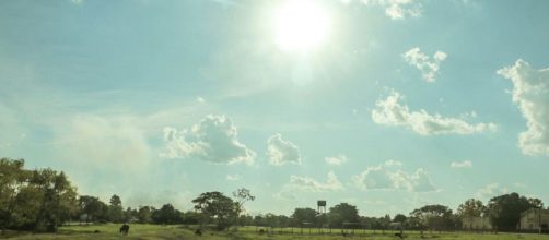 La velocidad de evaporaci&oacute;n del sudor corporal disminuye cuando el contenido de vapor de agua es alto