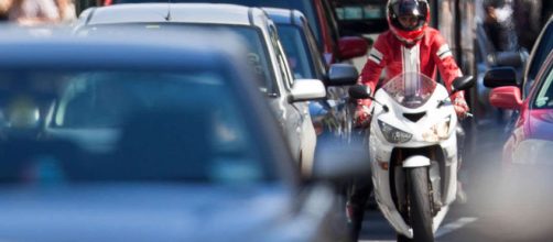 Quiere ahorrar dinero en gasolina y exportaci&oacute;n? Medita comprar una motocicleta