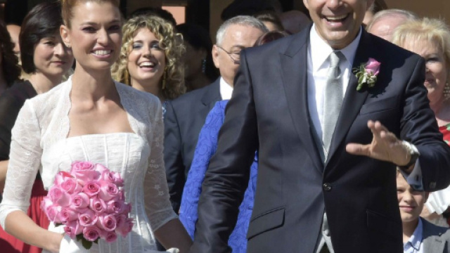 Fabrizio Frizzi ha sposato la sua Carlotta Mantovan dopo 12 anni ... - sposamania.it