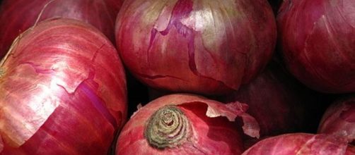 Benefits of onions - Image credit McKay Savage | Wikipedia