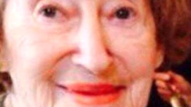 85enne ebrea &egrave; stata brutalmente uccisa a Parigi.