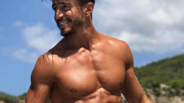 Marco Ferri all'Isola dei Famosi: &egrave; gay?