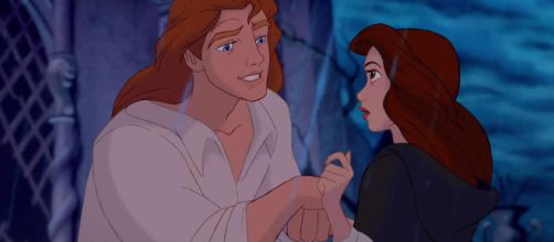 Este hombre perdi&oacute; 70 libras y ahora parece un pr&iacute;ncipe de Disney