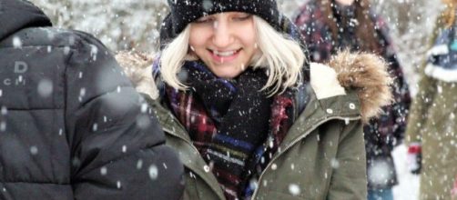 Surround yourself with good people - Image credit Public Domain Pixabay