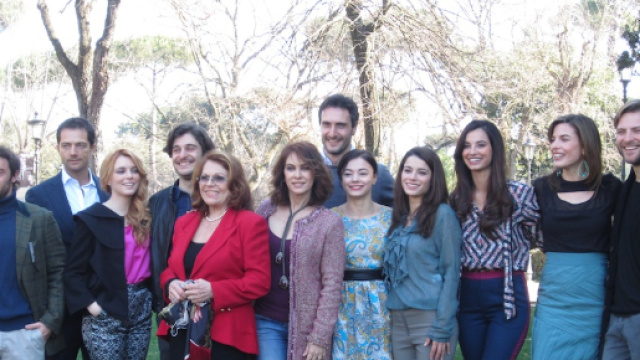 Che Dio ci aiuti 2 - Cast, personaggi, foto e conferenza stampa - tvblog.it