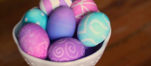 Easter is almost here and new ideas are in order. [image source: YouTube/ Sarah Johnson - Pugdemonium]