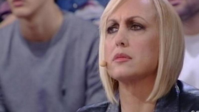 Amici: Alessandra Celentano rimprovera Luca