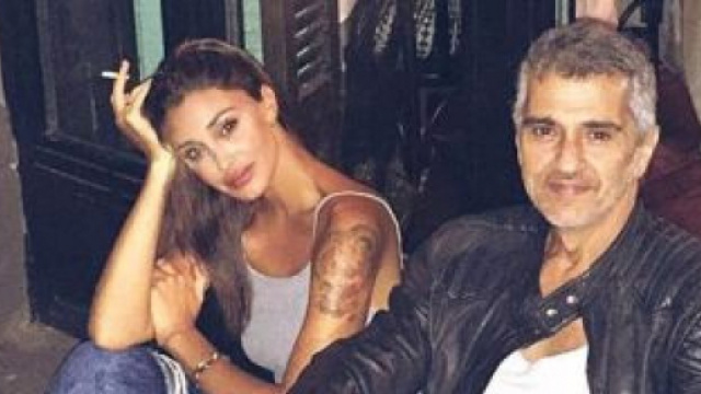 Belen Rodriguez con il padre Gustavo che &egrave; dovuto tornare in Argentina