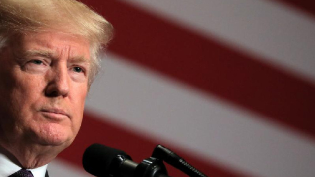 Etats-Unis: Trump abroge les r&eacute;glementations sur la fracturation ... - rfi.fr