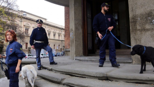 Falso allarme bomba al liceo Righi (immagine di repertorio)