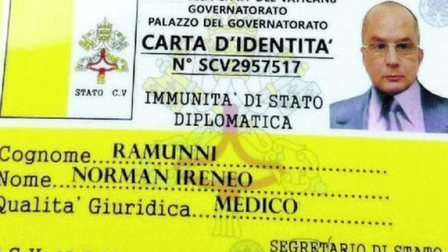 Ultima identit&agrave; del truffatore Stefano Ramunni: medico della Santa Sede.