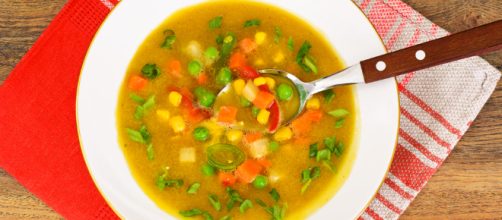 Receta casera sopa de verduras mixta