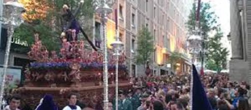 Semana Santa en Espa&ntilde;a y venezuela