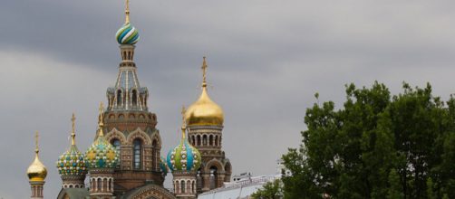St. Petersburg Russia Church Park (Image credit &ndash; Victorgrigas, Wikimedia Commons)