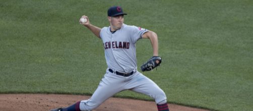 Trevor Bauer takes the mound. [Image via: Keith Allison/Flickr]