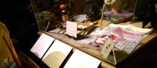 Una de las vitrinas de la exposici&oacute;n de Harry Potter