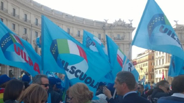 Manifestazione della Uil Scuola