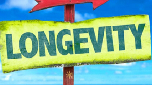 La geroscienza, ovvero la scienza che studia i meccanismi che portano alla senescenza e di come prevenirla, sta facendo molti progressi.