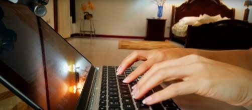 New ways of typing are mimicking speech patterns in an interesting way. - [Image via:Olivia Kissper's ASMR/ YouTube screenshot]