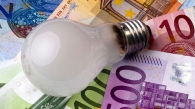 Aumenti in bolletta: ecco la cifra reale che gli utenti dovranno pagare