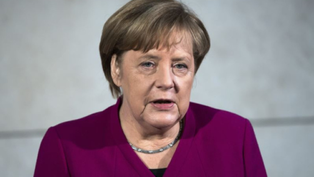 Germany's Merkel Embarks on New Talks to Form Government - voanews.com