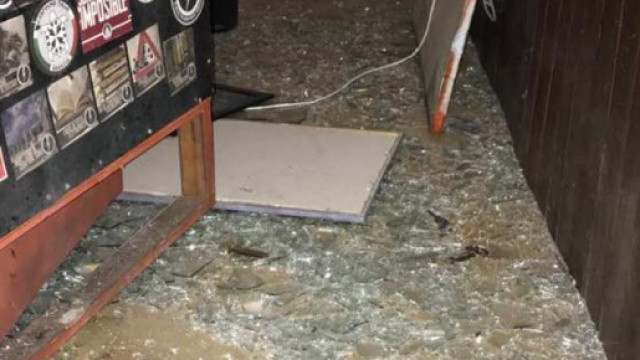 Trento: ordigno esploso all'ingresso della sede di Casa Pound