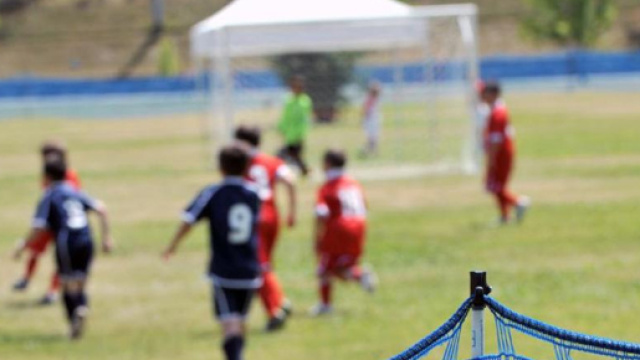Un dirigente del calcio ha abusato di un dodicenne per anni