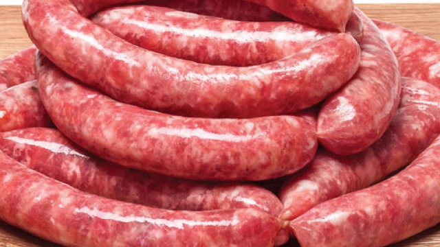 Salsicce contaminate: 180 decessi in un anno