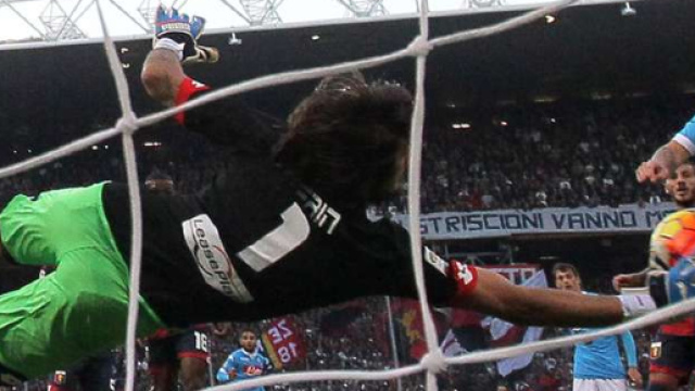 Calciomercato: Mattia Perin, il Napoli segue il portiere del Genoa