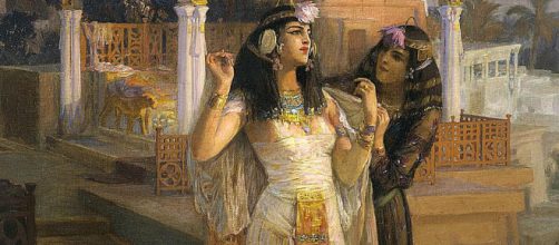 Cleopatra y sus famosos ba&ntilde;os en leche de burra.