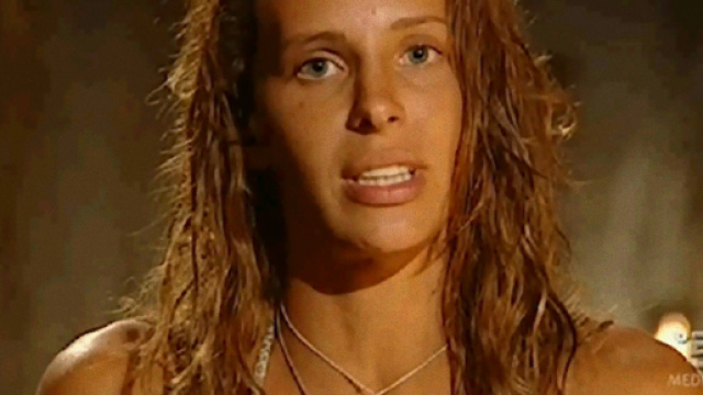 Giulia Calcaterra: 'Si fumava marijuana anche all'Isola 2017'.