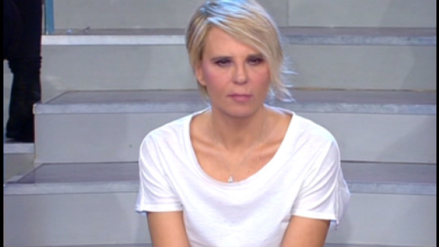 Uomini e Donne: polemiche contro Maria De Filippi.