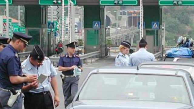 Controllo di Polizia alla frontiera di Ventimiglia