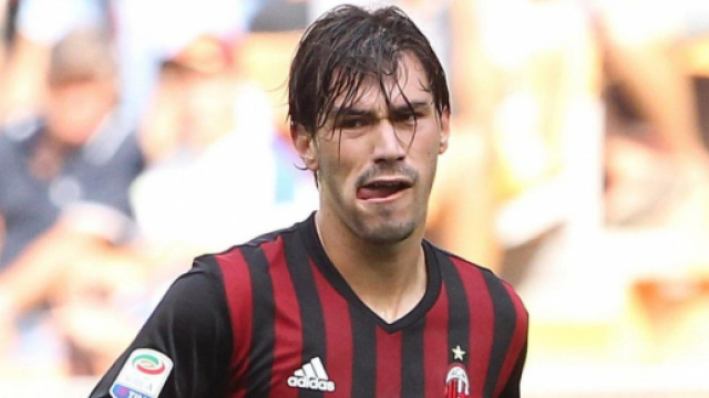 Milan, Romagnoli via? I dettagli