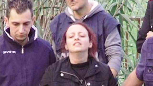 Veronica Panarello con il marito il giorno del ritrovamento di Loris (fonte grandangoloagrigento.it)