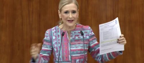 Cifuentes echa 'balones fuera' y responsabiliza a la URJC | El Boletin - elboletin.com