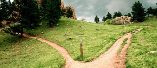 How to Choose Between Two Paths in Life | (Image Credit: JP Morgan Creating/Youtube)