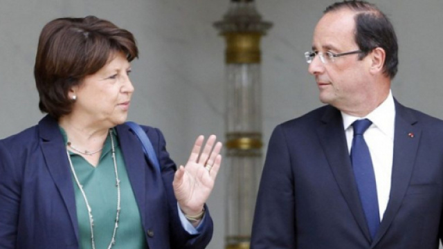 Fran&ccedil;ois Hollande se paye les frondeurs