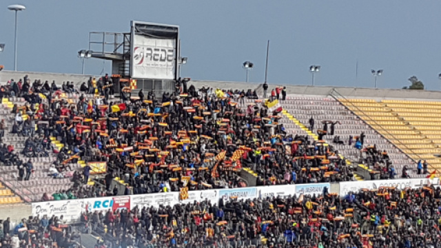 Tanti spettatori al Via del mare.