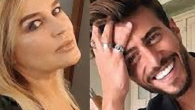Lory Del Santo ha baciato Marco Ferri.