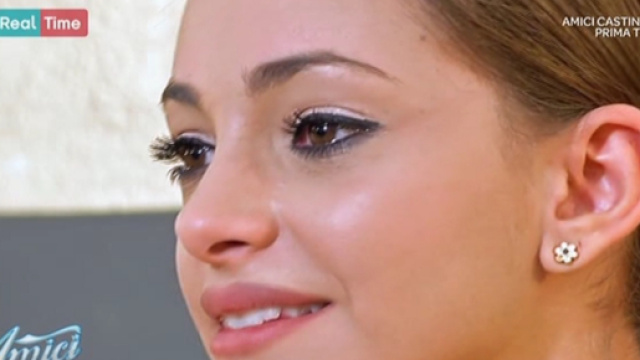 Amici 2018: Valentina una degli alunni presa di mira dalla Celentano.