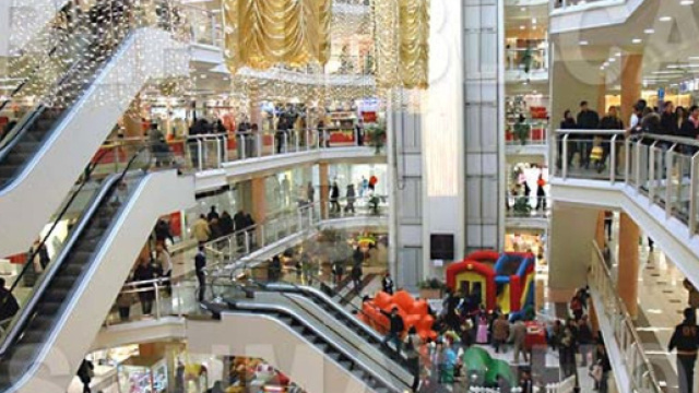 Arrestato il manico degli spogliatoi dei centri commerciali.