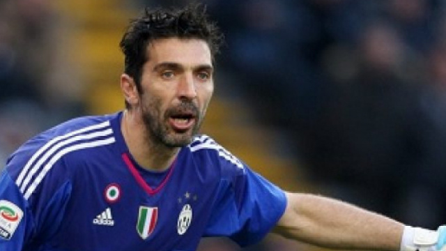 In foto Gianluigi Buffon, capitano della Juventus